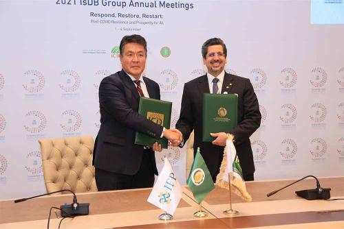 signing-ceremony (14)