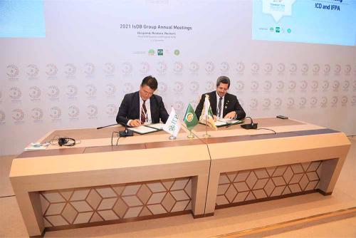 signing-ceremony (15)